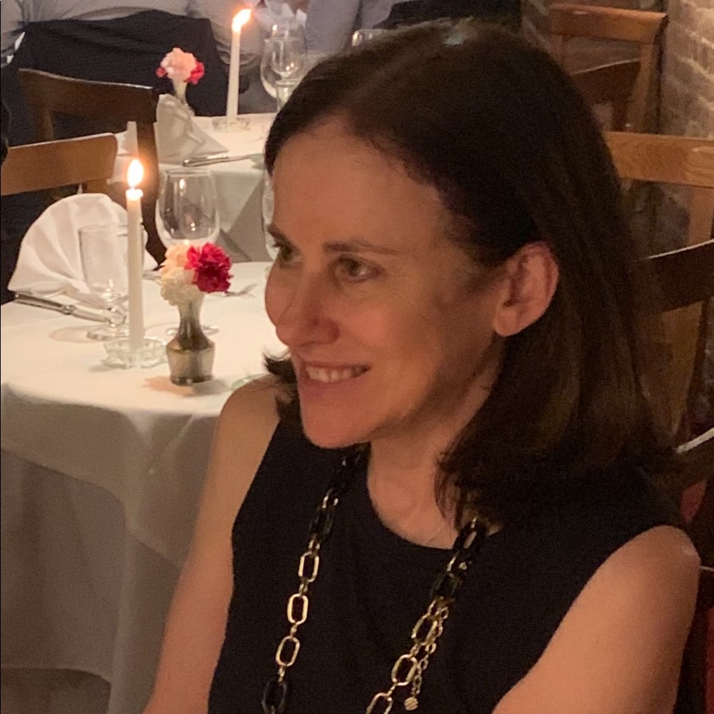Meet your Posher, Lisa